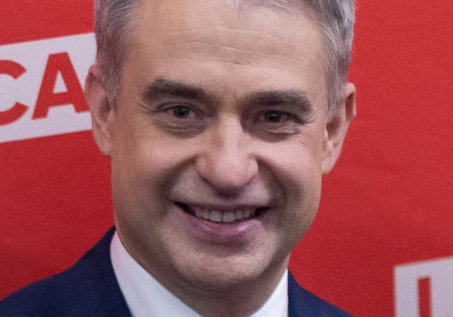 Meta zapowiada nowy system AI przeciw oszustom w Polsce po groźbie kary 250 mln euro