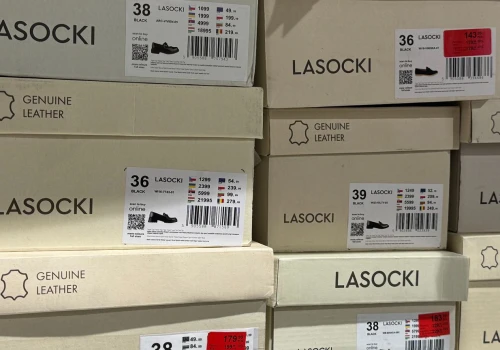 Lasocki przecenia zamszowe lordsy o 30% - idealne na jesień znalazłam też w Ryłko