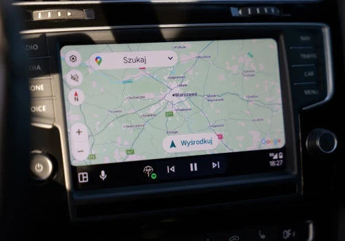 Android Auto bez rozpraszania. Zmień te ustawienia, a przestaniesz sięgać po telefon