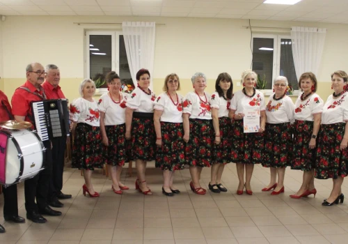 „Koral” niesie folklor kolejnym pokoleniom