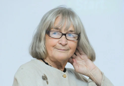 Grażyna Hase stworzyła polską modę. Pisał o niej 