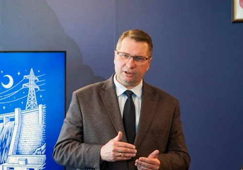 Czarnek uderzył w Morawieckiego. „To niebywałe skurczysyństwo”