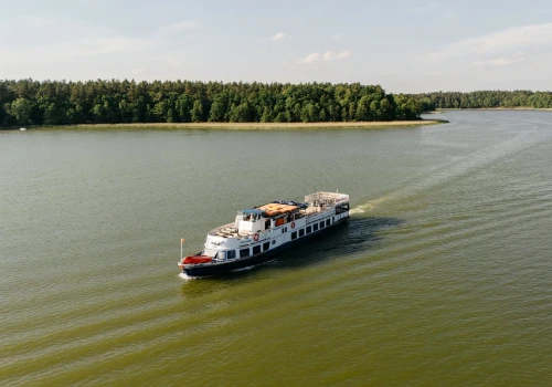 Słaby sezon Żeglugi Augustowskiej. Nie dopisała pogoda