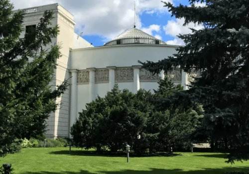 Gawkowski potwierdza: będzie kolejny projekt ustawy o kryptowalutach. Czy ma to jednak sens?