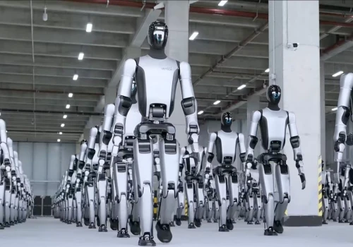 Chińczycy powtarzają strategię z aut. Tym razem chodzi o roboty