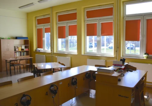 Rok szkolny za pasem, a MEN ma olbrzymi problem. Ekspert ostrzega przed katastrofą