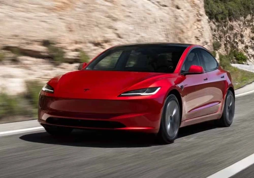 Tesla podnosi zasięg Modelu 3. Obyło się bez kosztownych zmian w baterii