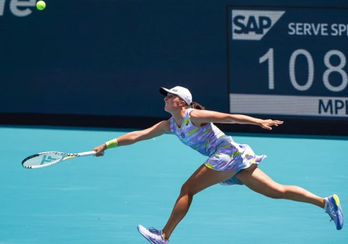 Świątek w nocnej sesji, Majchrzak na początek. Kiedy grają Polacy na US Open?