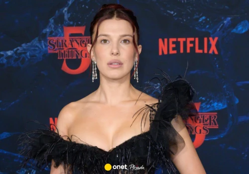 Millie Bobby Brown olśniła na kolacji. Pod suknią nie miała biustonosza