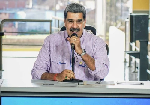Nicolas Maduro wysłał zdjęcia z więzienia. Uwagę przykuwa jeden szczegół