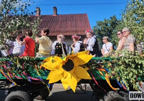 Dożynki w Moszczenicy. Zachwycił barwny korowód