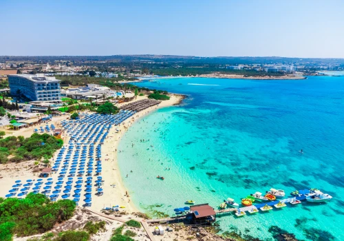Cypr na przedłużony weekend za 679 PLN 🌤️⛱️ Loty i noclegi w hotelu