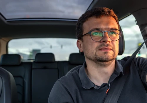 Masz okulary, a i tak możesz stracić prawo jazdy. Decyduje kod