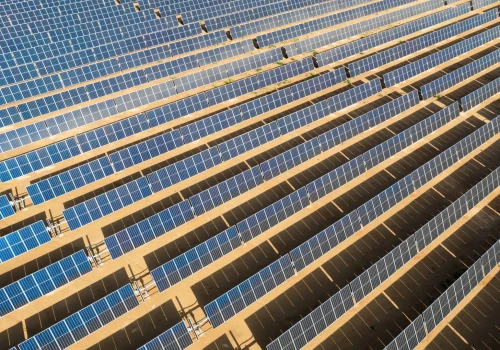 Chiny zbudowały potęgę OZE. Teraz nie mają co zrobić z energią