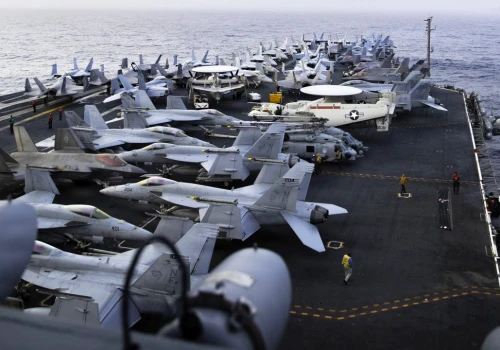 Iran: Amerykańscy generałowie wyrażają obawy, Waszyngton rozważa presję ekonomiczną