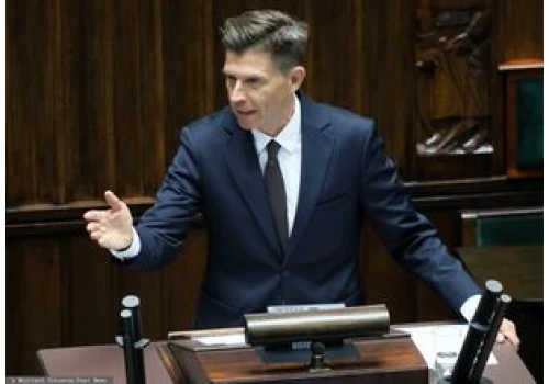 Zaskakujące słowa Petru. Chwali prezydenta i uderza w rząd