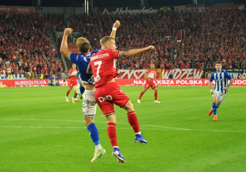 Piłka nożna: Widzew Łódź – Lech Poznań