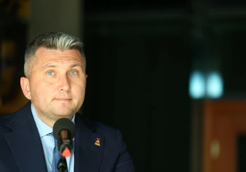 Piesiewicz w areszcie, MKOL pisze do członków PKOL. Media o treści listu