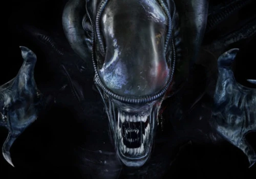 Ridley Scott ostro o „Obcym: Romulusie”! Chce naprawić serię i sprowadzić Fassbendera
