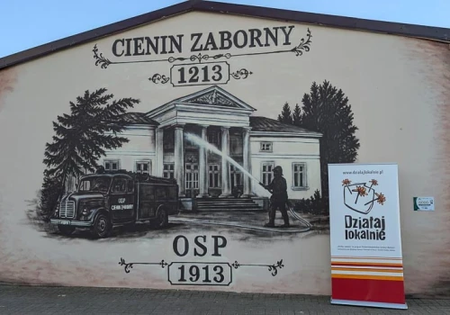 „Poznajemy historię naszej miejscowości – 813 lat Cienina uwiecznione na murze”