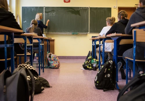 Od 1 września szkoła zmieni się nie do poznania. Jedna zasada uderzy już przy pierwszym dzwonku