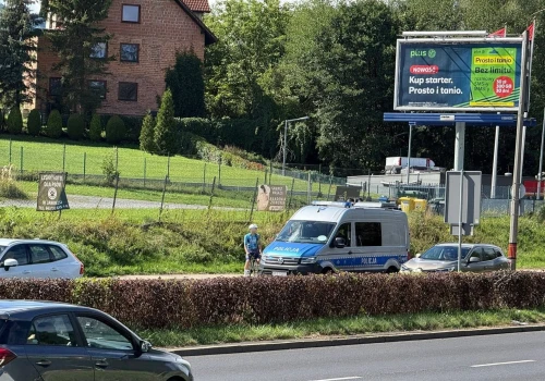 Policjanci kontrolowali rowerzystów i użytkowników hulajnóg. Sprawdzali trzeźwość i wyposażenie jednośladów