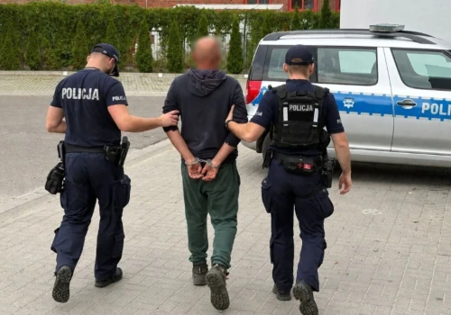 Przyszedł do komendy na dozór. Został zatrzymany i trafił do więzienia