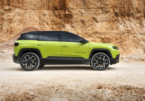 Korsyka, Pireneje, Alpy: regiony Francji, w których Jeep przyciąga najwięcej klientów prywatnych