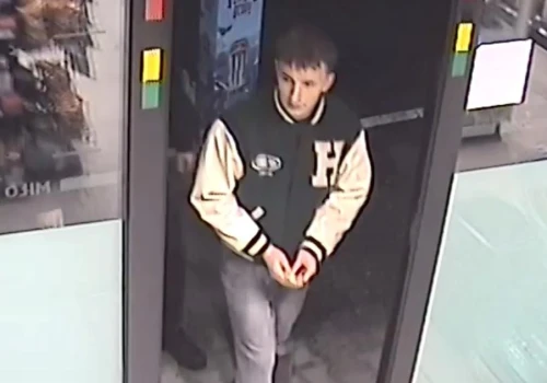 Policja szuka tych mężczyzn. Mogą mieć związek z pobiciem w Bielsku-Białej