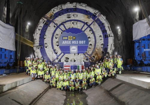 Tunel Brenner wydrążony. Do otwarcia daleka droga