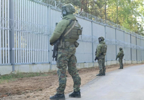 Zagrożenie hybrydowe aktualne. Strefa buforowa na granicy polsko-białoruskiej przedłużona