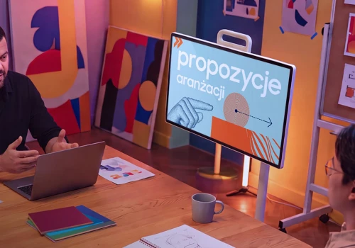 Samsung The Movingstyle wchodzi do Polski. Mobilny ekran 27 cali na kółkach i z baterią