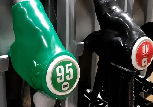 Na części stacji w Koninie brakuje benzyny 95. Kierowcy trafiają na wyłączone dystrybutory