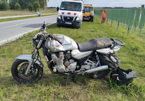Wypadek motocyklisty na S7. Policja apeluje o ostrożność