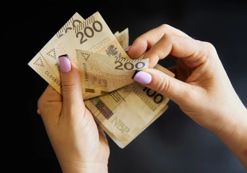 Praca za co najmniej 10,5 tys. zł. Nie pytają nawet o staż, ale jest jeden warunek