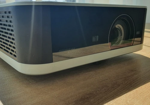 Epson Lifestudio Pop EF-61G: Niewielki projektor, który potrafi zaskoczyć
