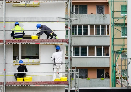 Mieszkanie droższe o 16,5 proc. przed budową. Deweloperzy doliczają, bo się dłuży