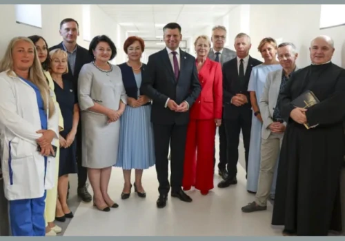 Uroczyste otwarcie wielkiej inwestycji Szpitala im. Jana Pawła II. „Ma służyć pacjentom”