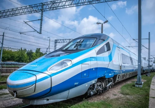 Bilety na pociąg taniej o co najmniej 35 proc. PKP Intercity świętuje urodziny