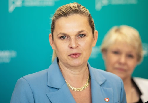 2590 zł dla każdego na rękę. Wypłata dla każdego do końca miesiąca