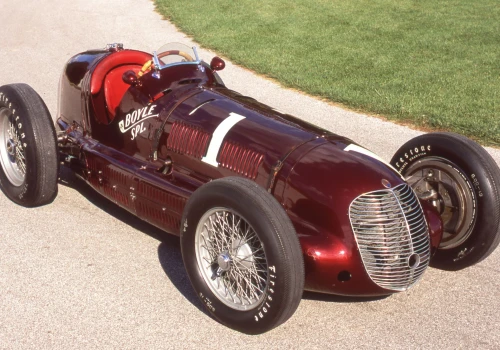Od warsztatu w Bolonii do Indianapolis 500. Historia Maserati doczekała się filmu