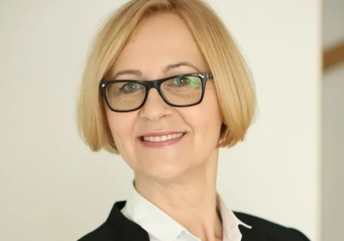 Mutacja ESR1 może zmienić leczenie raka piersi. Anna Kupiecka: lek i diagnostyka muszą iść w parze