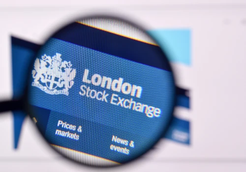 Londyńska giełda stawia na blockchain i wprowadza handel 24/7 na wybrane akcje