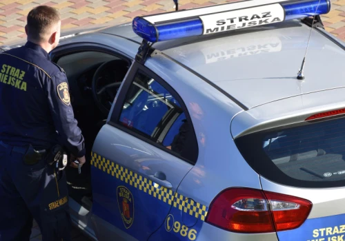 Straż miejska wystawi więcej mandatów od 14 września. Sprawdź nowe uprawnienia