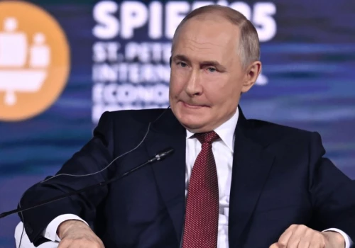 Coś dziwnego dzieje się w otoczeniu Putina. Nowy dekret i 27 osób więcej
