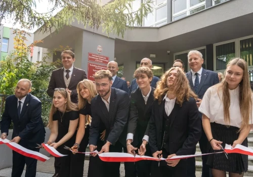 Nowy rok szkolny i nowa siedziba CKZiU. Uczniowie rozpoczęli naukę na Podłężu