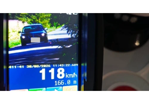 118 km/godz. w obszarze zabudowanym. Natychmiastowe konsekwencje
