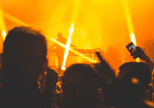 Zmieniły ci się plany i chcesz sprzedać bilet na koncert? Uważaj, grozi ci grzywna