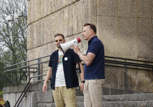 Łukasz Gibała ma problem z podpisami. To policzek dla demokracji