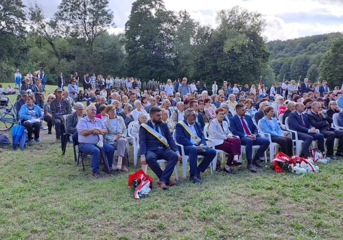 W Dolinie Śmierci oddano hołd ofiarom II wojny światowej